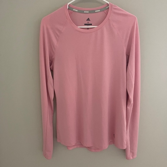 adidas Tops - Adidas Golf long sleeve size medium women’s